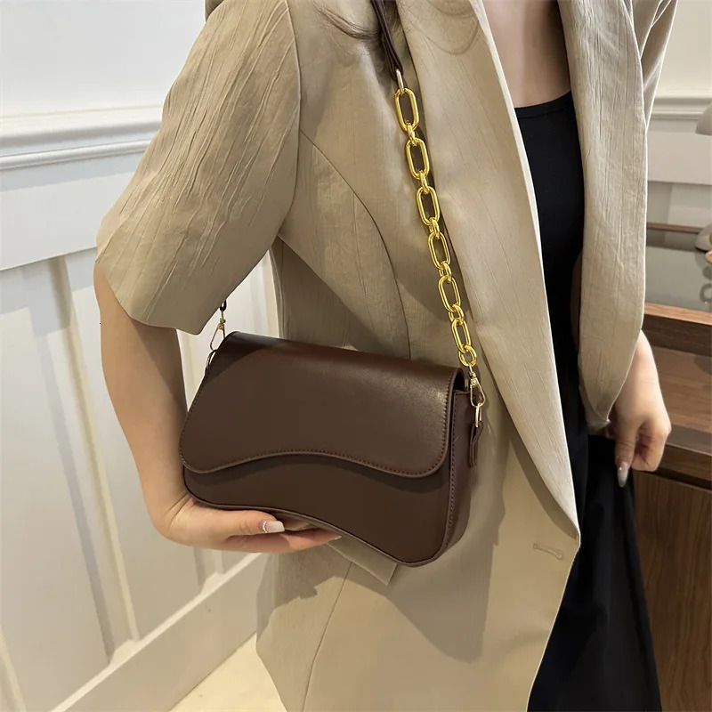 chain bag womens PU leather shoulder bag vintage saddle bag solid color casual handbag 251023