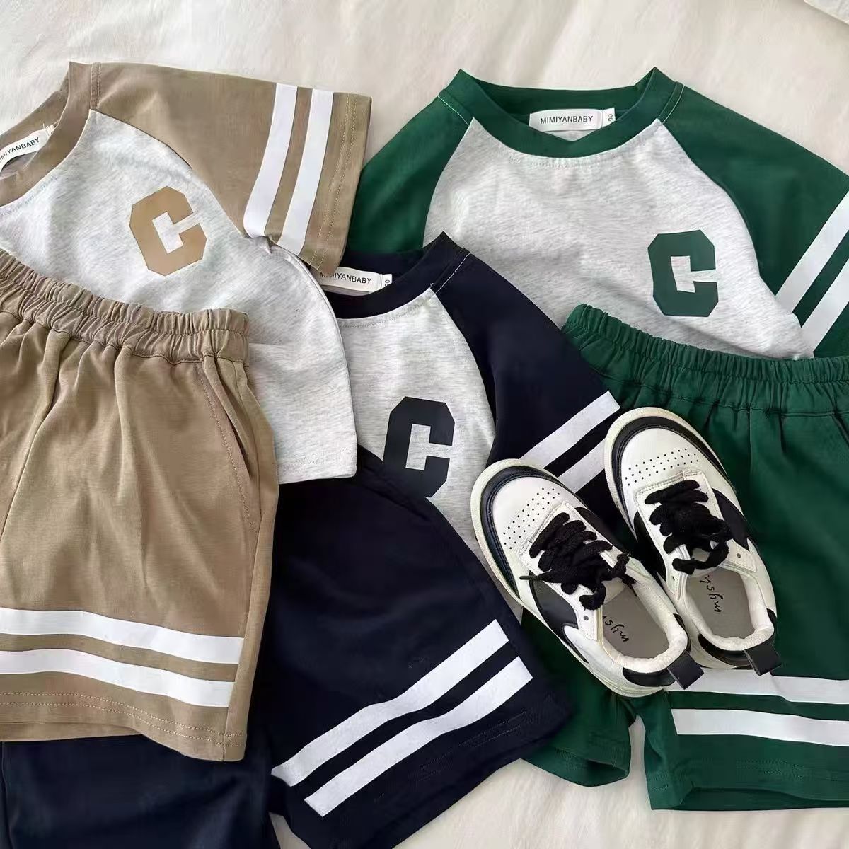 luxury kids clothing 2-Piece Set 2025 Summer Short Sleeve T-Shirt & Shorts, Splicing Korean Style Sports Outfit for Boys and Girls