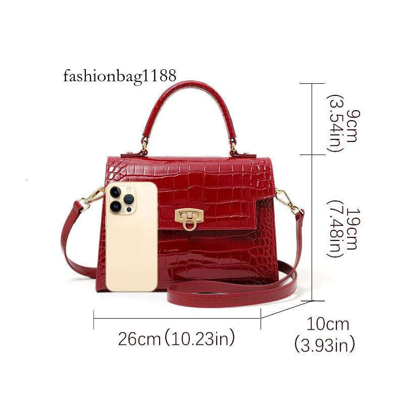 New Lacquer Skin Crocodile Pattern Women's Handbag Top Layer Cowhide Styled High Grade Single Shoulder Crossbody Bag