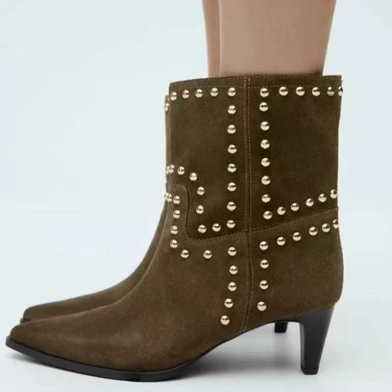 SpringAutumn 2025 New Retro Womens Shoes Brown Studded Suede Thin Heel Pointed Toe Booties Knight Boots W251024
