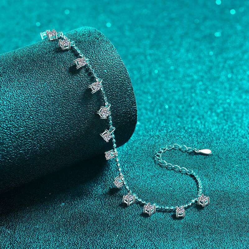DHCollections-- Xindeyi S Pure Sier Full Moissanite PT950 Gold Plated Light Tassel Bracelet Daily Elegant
