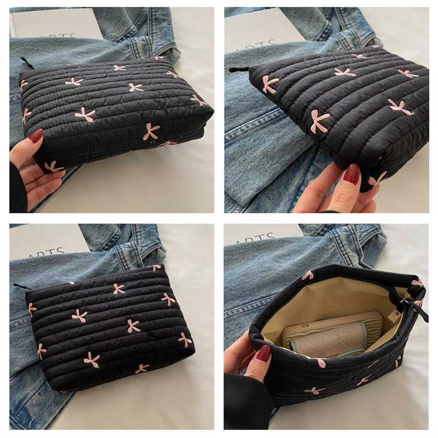 Cute Makeup Bag with Zipper Large Capacity Cosmetic Bag Embroidery Bow Wash Storage BagT251024