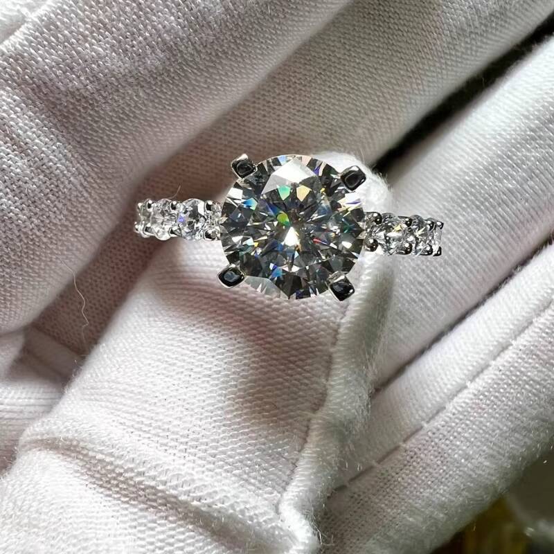 Classic Round Cut Diamond Womens Rings Fine Jewelry Ice Out Big Stones 10K 14K 18K Gold 3ct Moissanite Ring