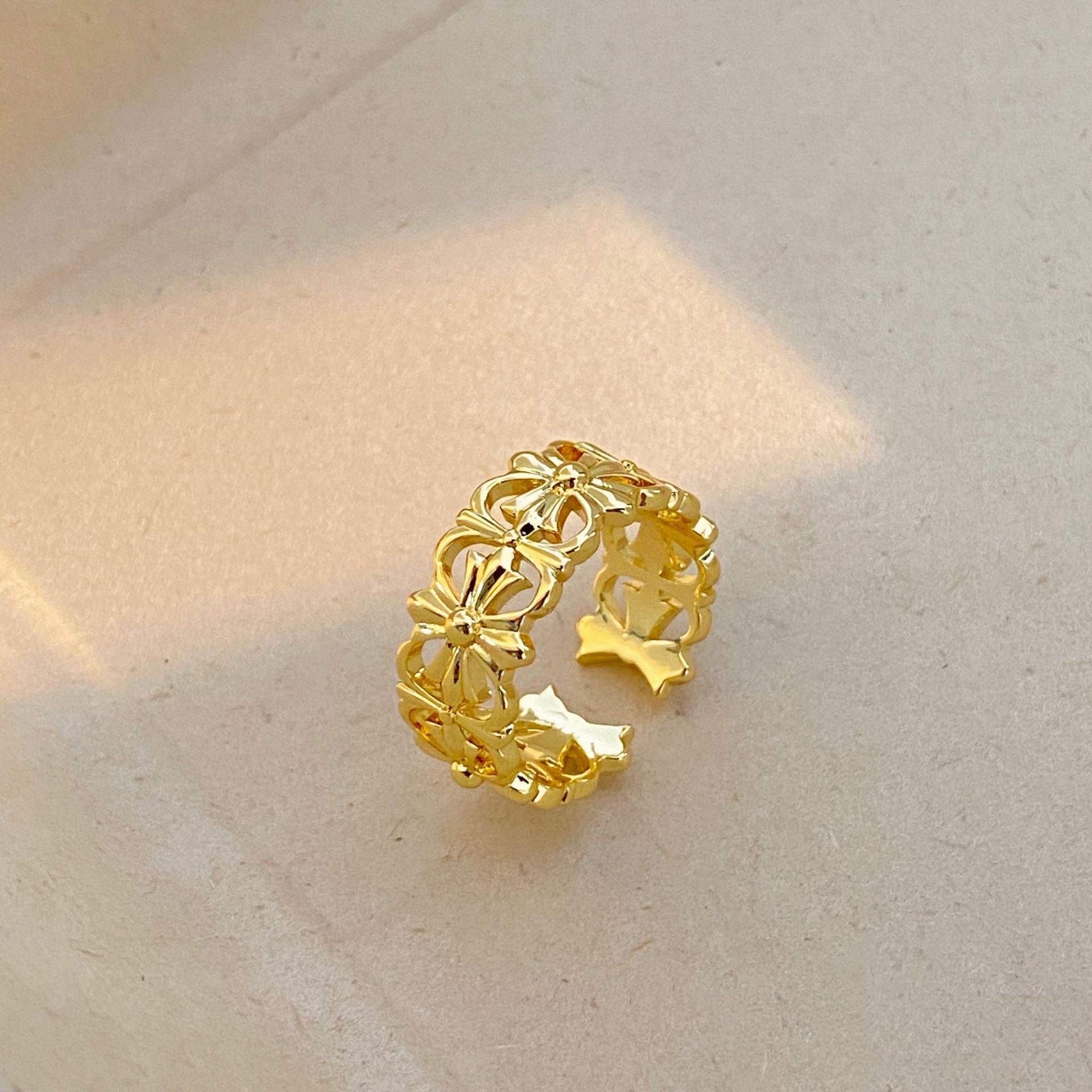 Designer ring Hip hop cross ring zircon inlaid geometric hollow ring men women's minimalist trendy ring free shipping Valentine's Day gift w