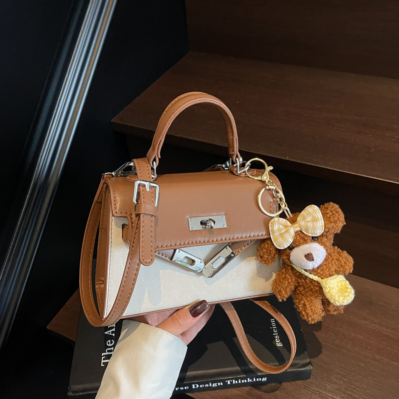 Luxury Brand Designer Bag 2025 New Backpack Casual Fashion Single Shoulder Bag For Women Elegant Crossbody Bag Simple Style Small Square Bag