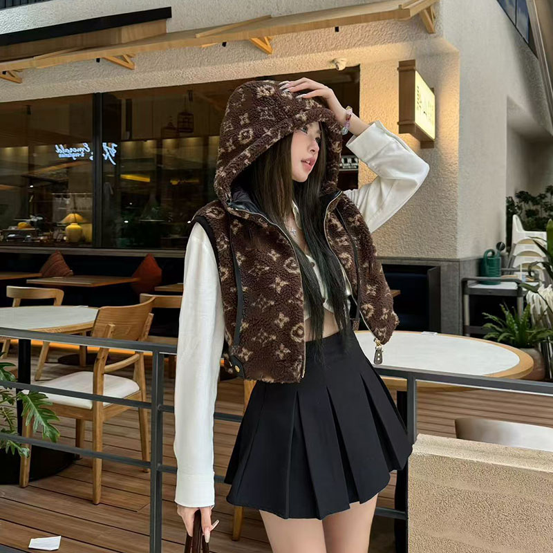 Vest women jacket designer women vest hooded jacket winter fashionable jacket coat vest winter high quality sweater warm coat outwear