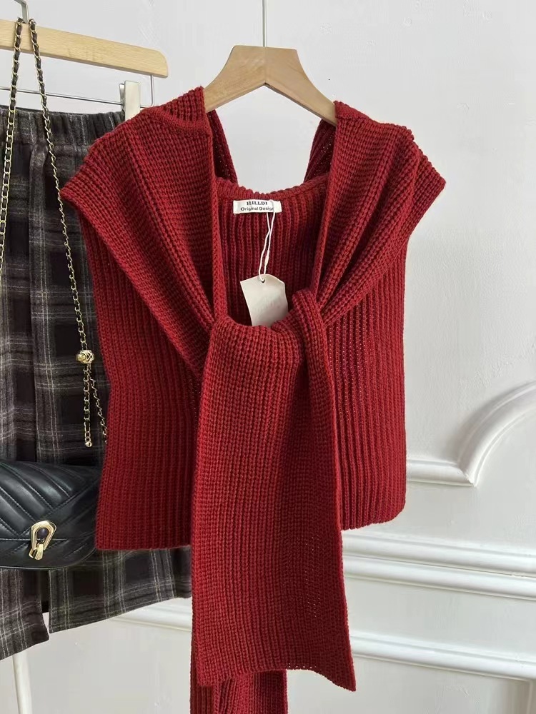 Outdoor Warm for Women, Autumn and Winter, Face-Slimming Shawl Scarf, Fashionable Casual Versatile Knitted Hat
