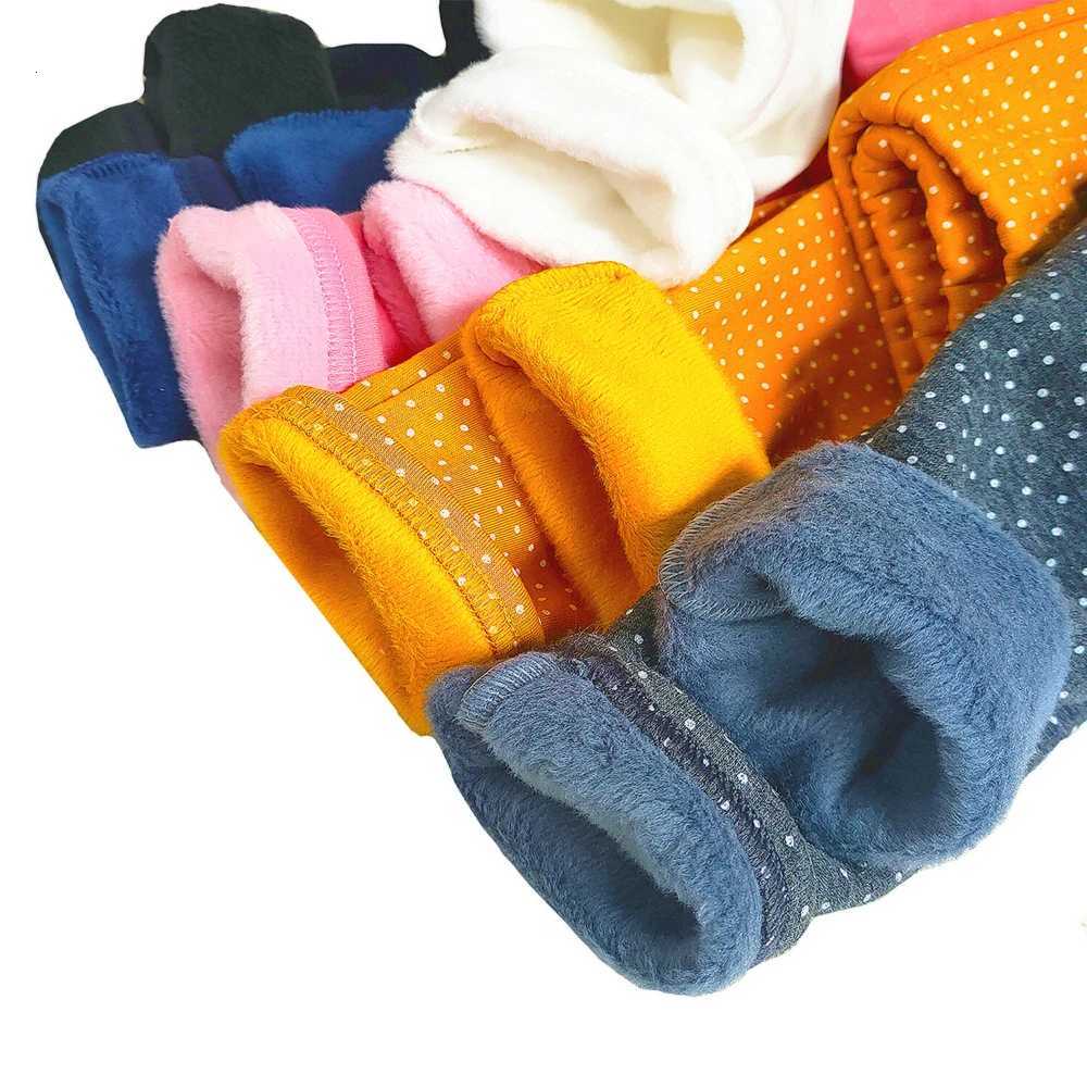 Sweet Leggings Girls Dot Velvet Pants Autumn Winter Kids Cotton Stretch Warm Trousers Baby Girls Elastic Waist Slim PantsT251024