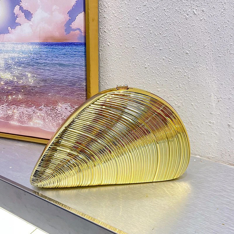 Creative Conch Shape Gold Purse For Women Silver Acrylic Box Bag Exquisite Handheld Evening Bag Shoulder Messenger Bag 251023