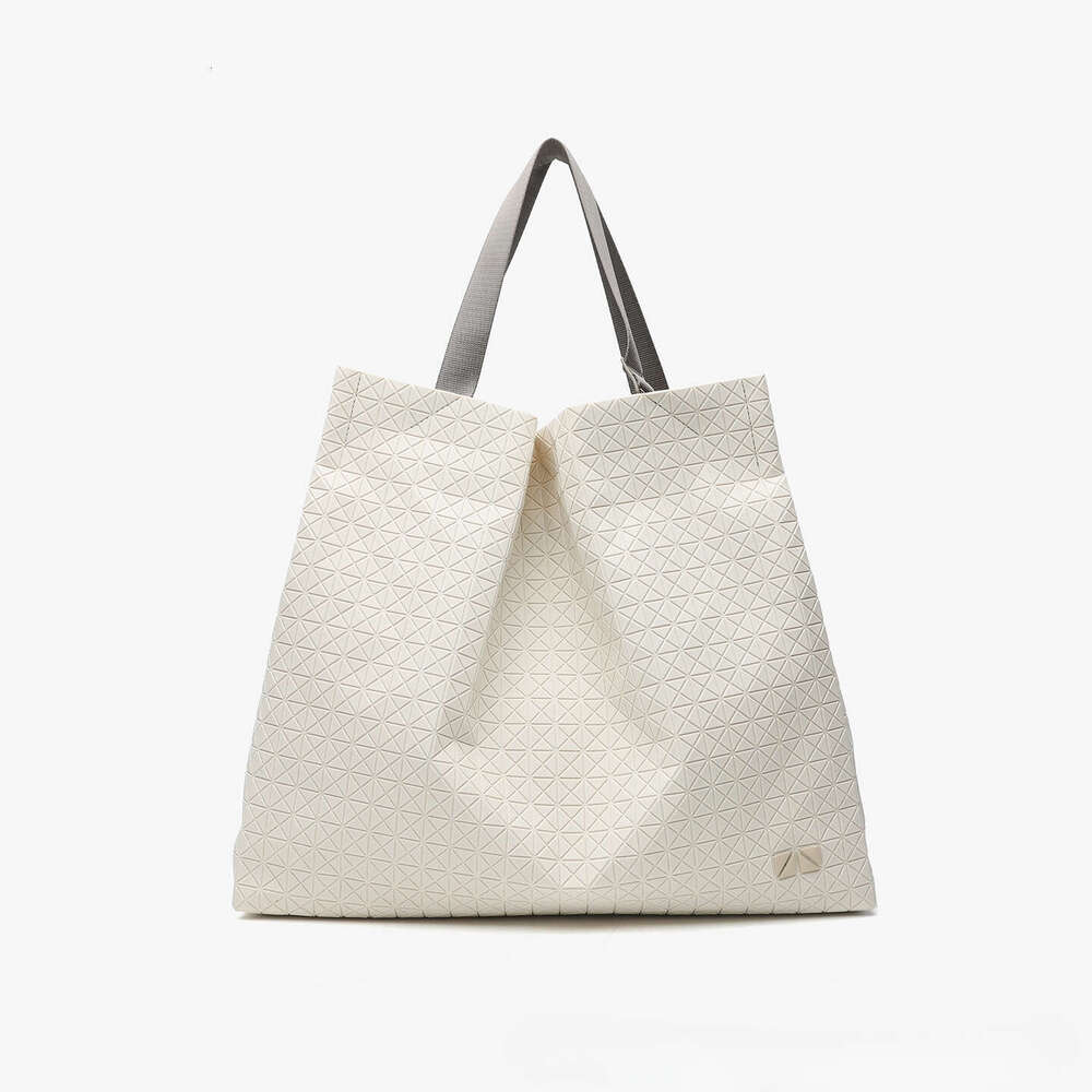 New Women S Tote Japanese Diamond Silicone Large Capacity Travel Niche Laptop Commuter Shoulder Bag High Quality High Quality