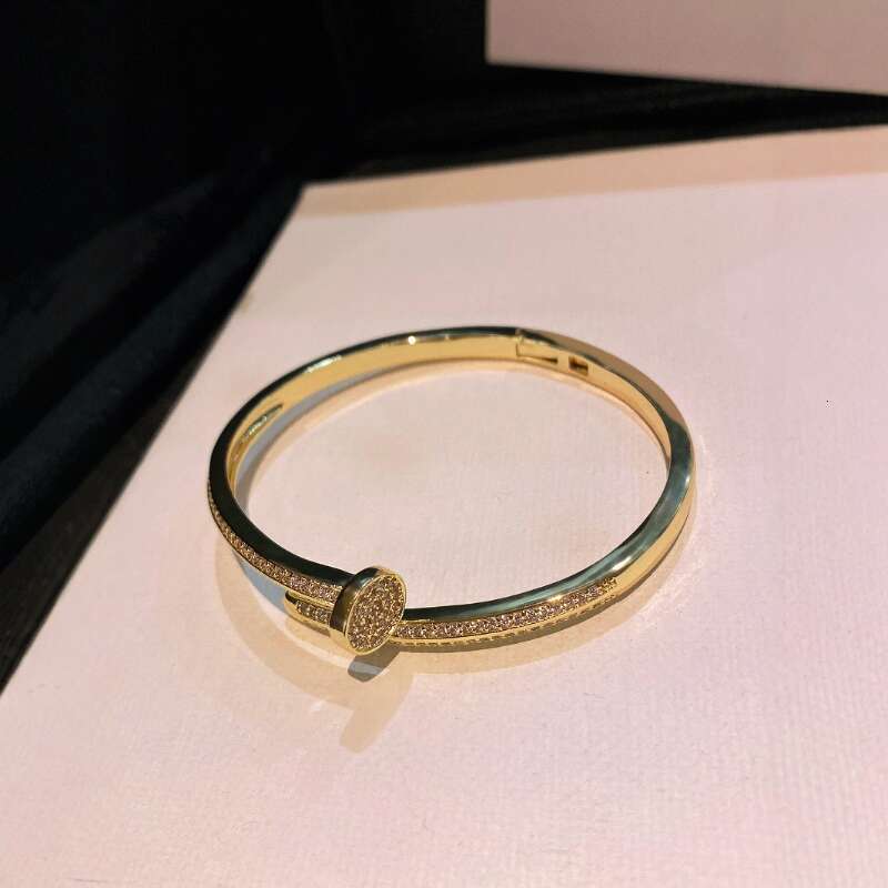 Bracelet Designer luxury bangle Studded Open Zircon full inlay Bracelets Fashion Trendy High-End design copper plated with 18K gold Festival vacation 