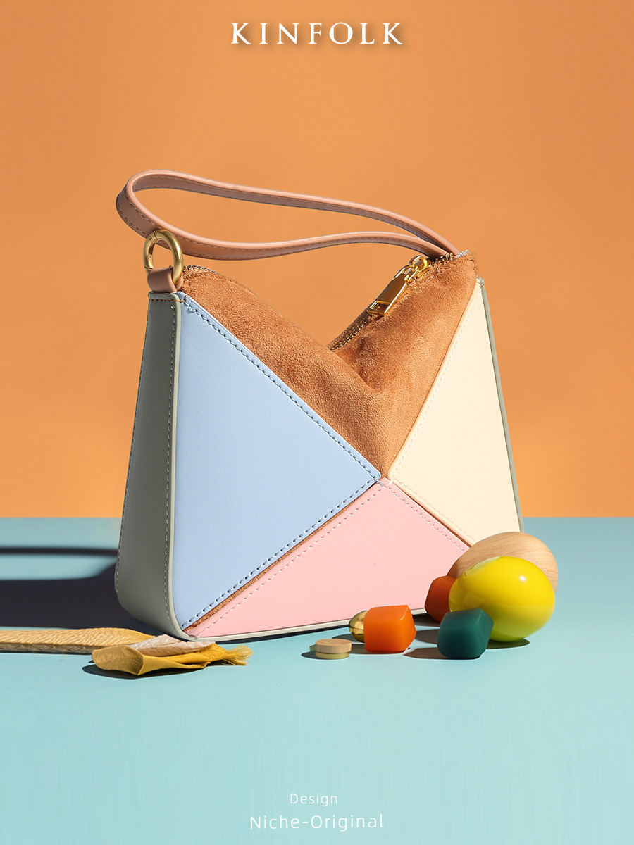 2025 new model niche design Turkish style foldable triangular bag suitable for hand-carrying handheld single-shoulder and cross-body use