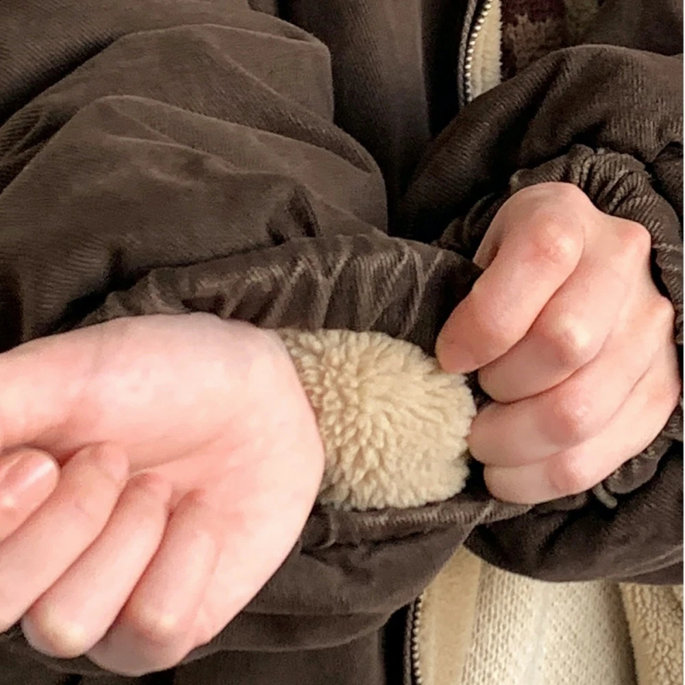 Autumn Winter American Lamb Wool Jacket Men Women Japanese Fashion Vintage Stand Collar Thick Coat Couple Trendy Jacket Unisex 251023