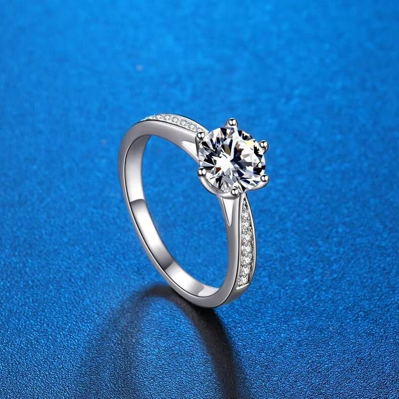2021 New Arrivals Luxury Diamond Rings Moissanite Ring Women Wedding Rings