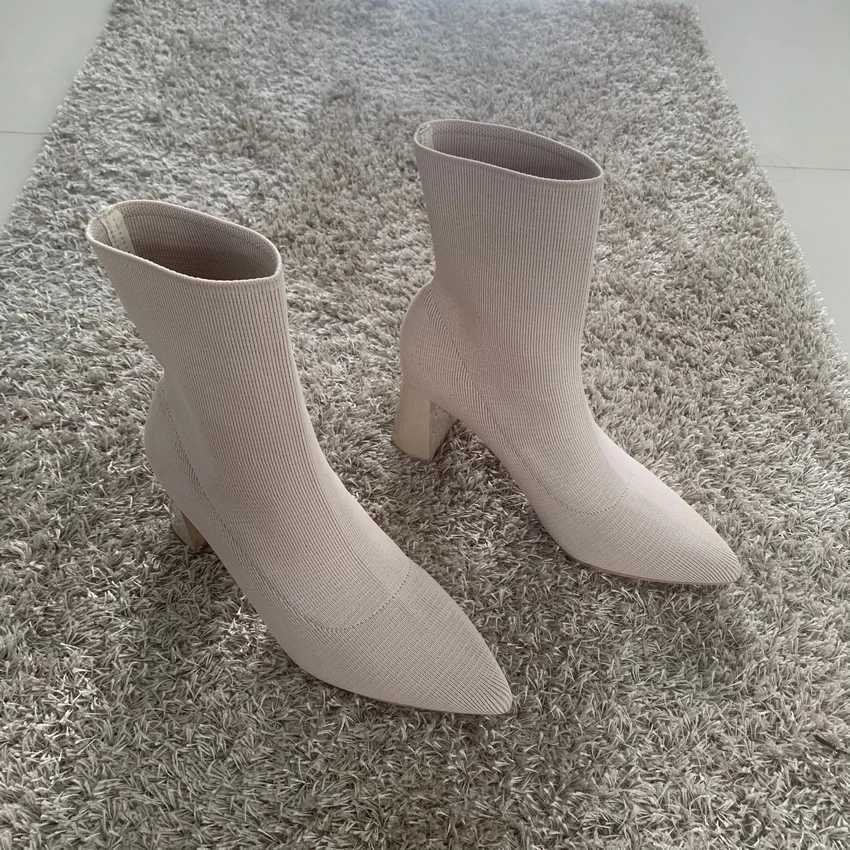 2025 Autumn Winter Knitted Stretch Fabric Socks Boots Women Low Heel Short Boots Pointed Toe Female Ankle Booties Size 42 W251024