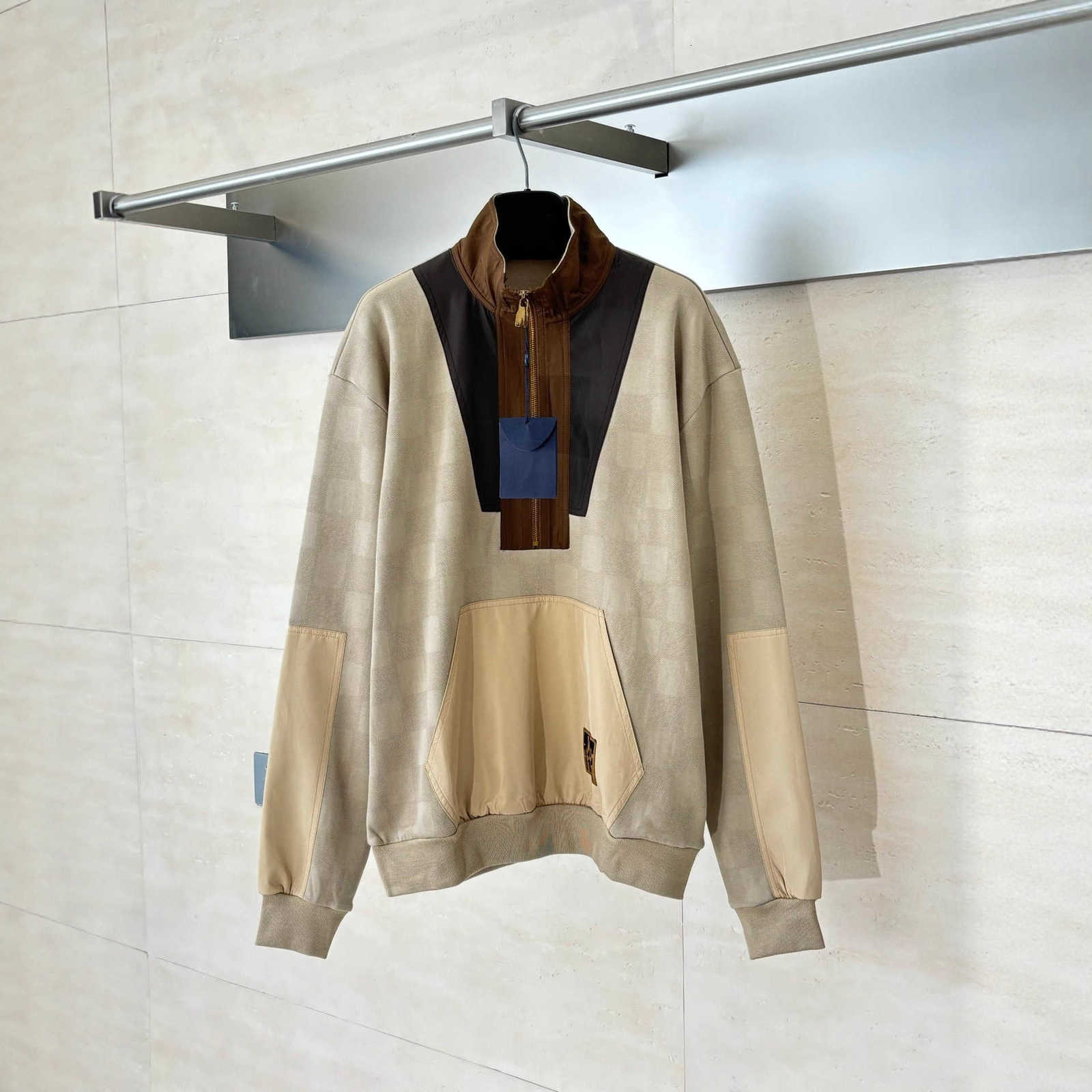 Men's Jackets Coats Designer Correct Version Original Label V Collaboration Dark Pattern Checkerboard Color-Block Half-Zip Sweatshirt Unisex Q98L