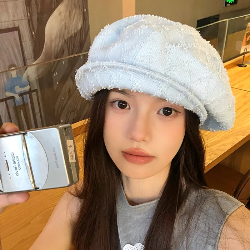 Korean Niche Solid Color Berets Caps for Women Summer and Autumn Rough Edge Plaid Versatile Retro Octagonal Hats 251023