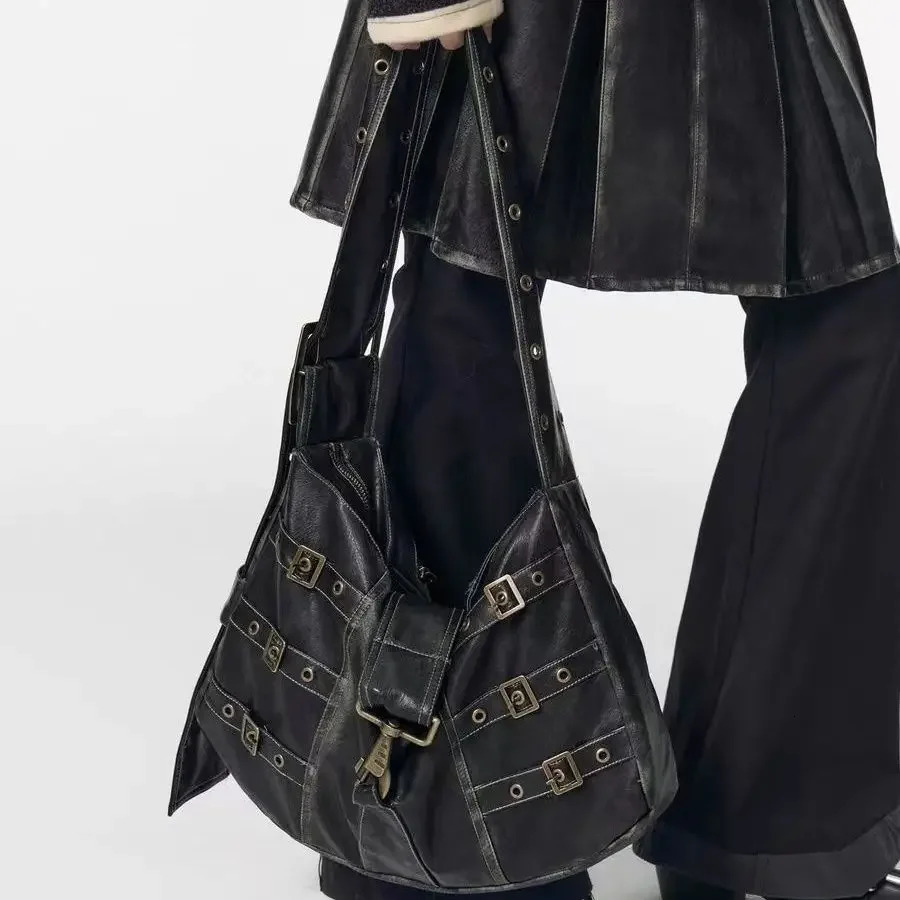 American Retro Punk Pu Leather Handbag Metal Button Shoulder Bags Tote Woman Bag Large Capacity Commuting Storage Bag Purse 251023
