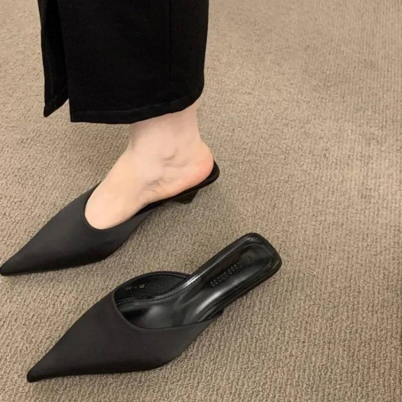 New Pointed Toe Women Mules Slipper Fashion Candy Color Ladies Elegant Dress Sandal Square Low Heel Slip on Slides Shoes ddmythur