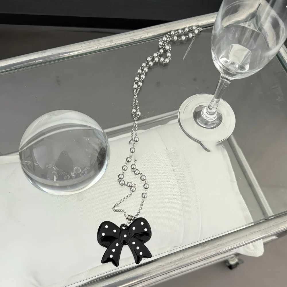 Retro Black Polka Dots Bows Pendant Necklace Kpop Long Beads Chain Sweater Chain Necklace For Women Fashion JewelryXJ251024