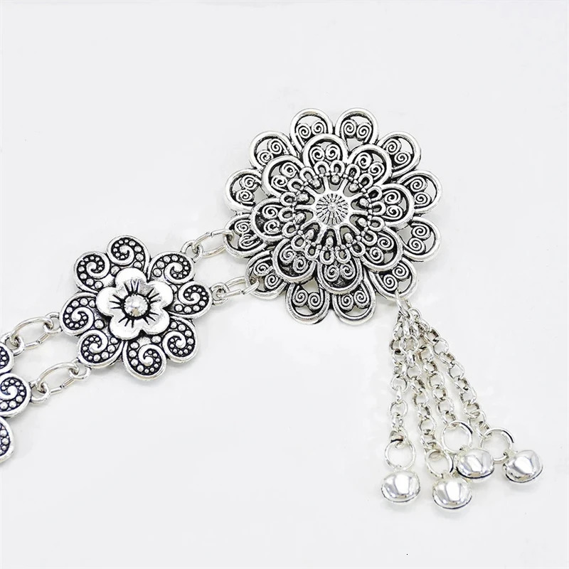 Retro Style Alloy Waist Chain Body Chain Silver Color Flower Tassel Bells Pendant Belly Chain for Women Waist Chain Jewelry 251023