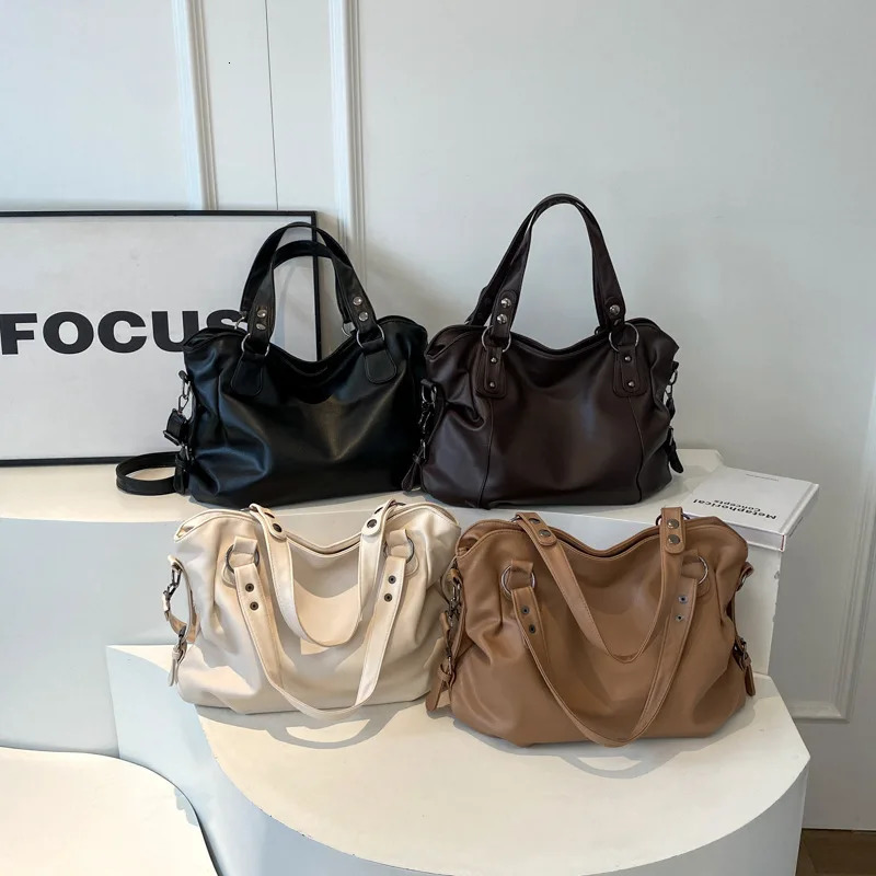 Large Capacity Black Shoulder Bags For Women Large Shopper Bag Solid Color Soft Leather Crossbody Handbag Lady Travel Tote Bag 251023