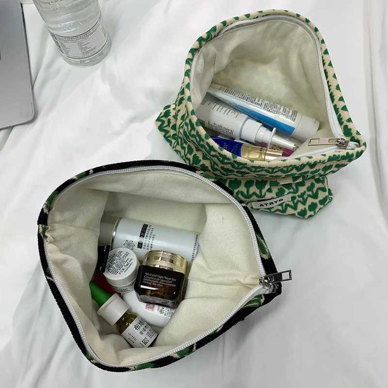 1pc Floral Cosmetic Bag Large Capacity Travel Makeup Organizer with Exotic Leaf Design Foldable Birthday Festival GiftT251024