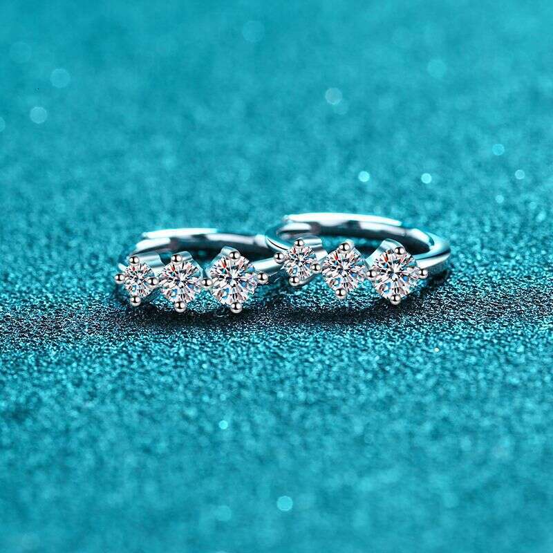 DHCollections-- Xindeyi Pure Sier Earrings for Women, High-end Niche Jewelry, Elegant and Simple Moissanite Ear Cuffs