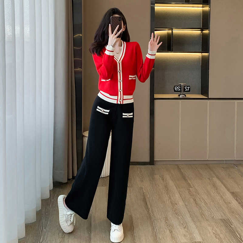 Designer Hong Kong-style Retro Black And White Patchwork Knitted Cardigan Wide-leg Pants Set Luxurious Autumn New Style Slimming Wide Leg Pants Two-pi