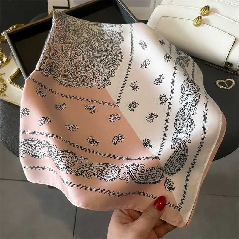 2024 New Paisley Print Small Square Scarf Simated Silk Thin Neck Scarf Mature Style Sunscreen scarf For Wen Y251024
