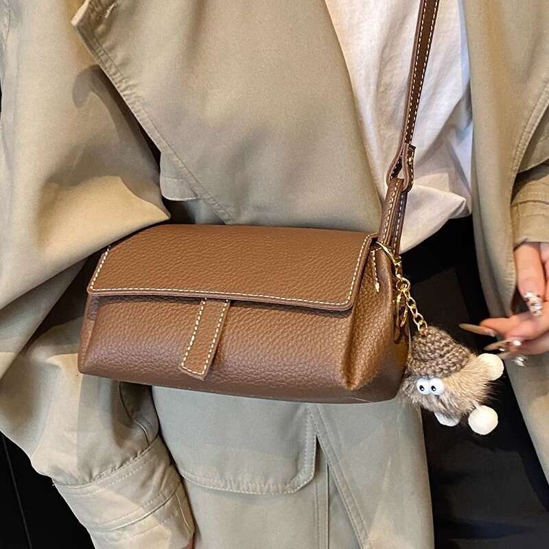 New Niche Simple Elegant Pillow for Women 2025 Small Versatile Shoulder Crossbody Bag Exquisite Fashion