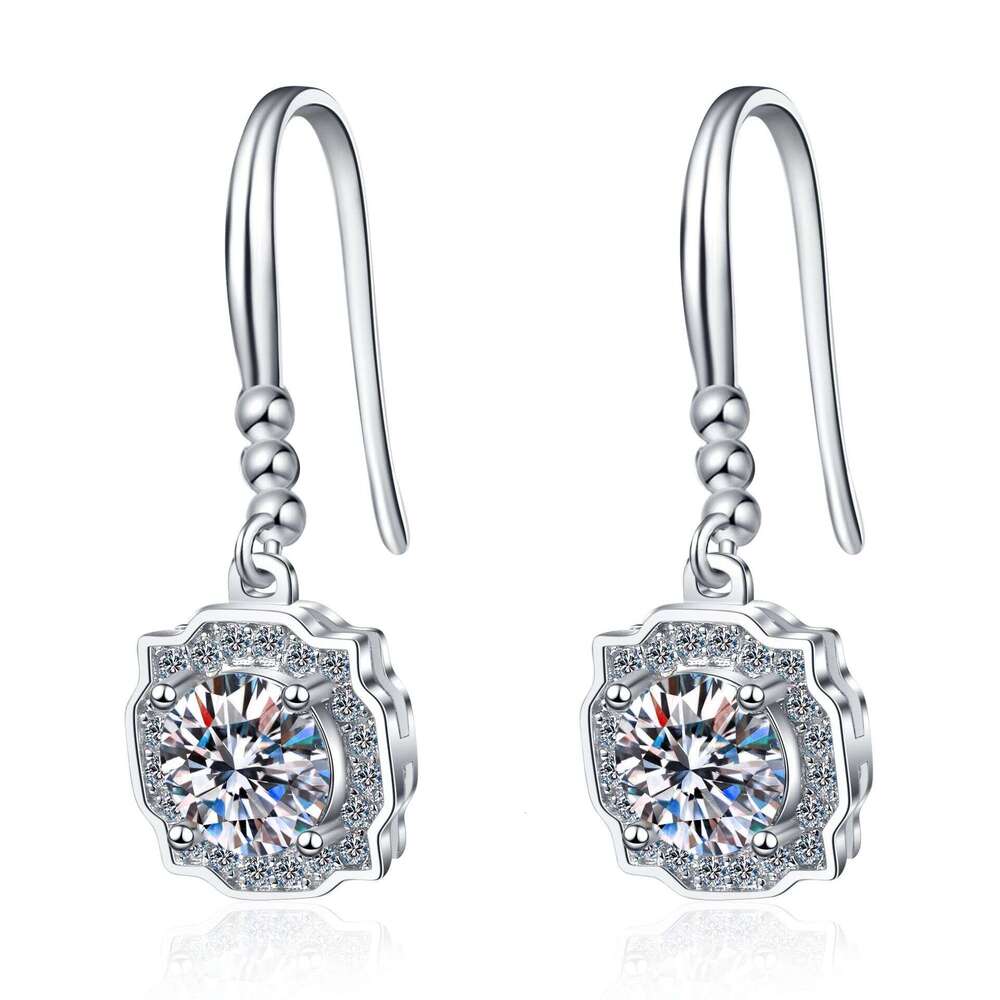 DHCollections-- Sterling Sier Korean Style Earrings Plated PT950 Four-Prong Moissanite Hooks Ear Studs Straight