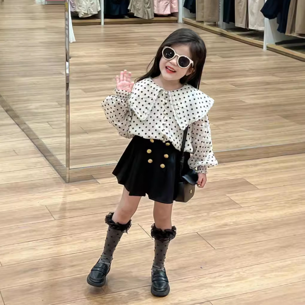 New designer fashion children's clothing set for girls, autumn lace big collar plush polka dot long sleeved shirt, double breasted skirt