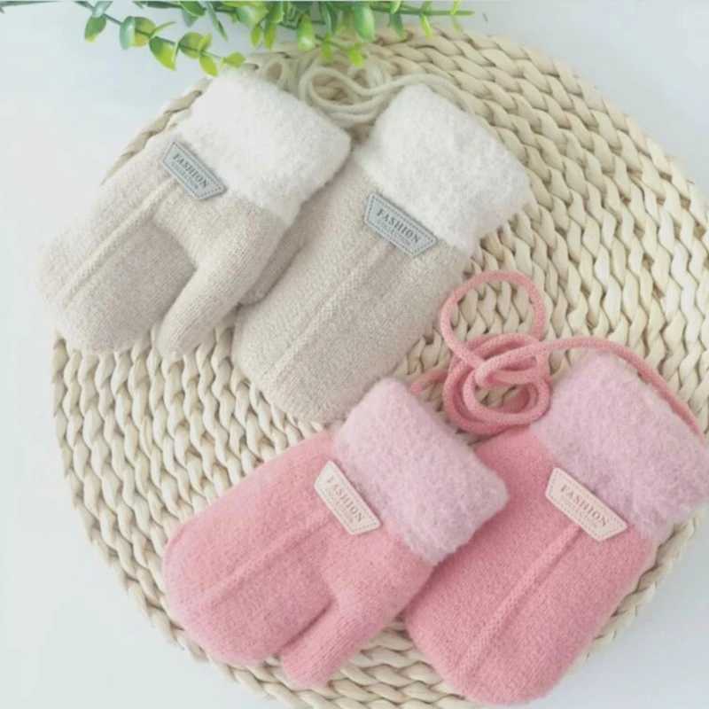 17Y Baby Boys Girls Winter Knitted Gloves Warm Rope Full Finger Thick Mittens Gloves for Children Toddler Kids Accessories Y251024