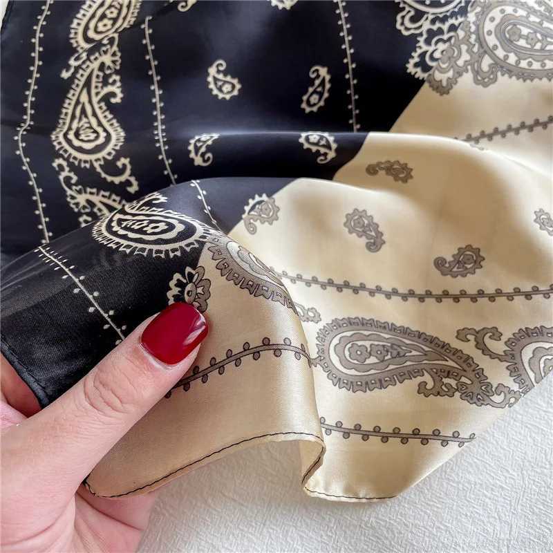 2024 New Paisley Print Small Square Scarf Simated Silk Thin Neck Scarf Mature Style Sunscreen scarf For Wen Y251024