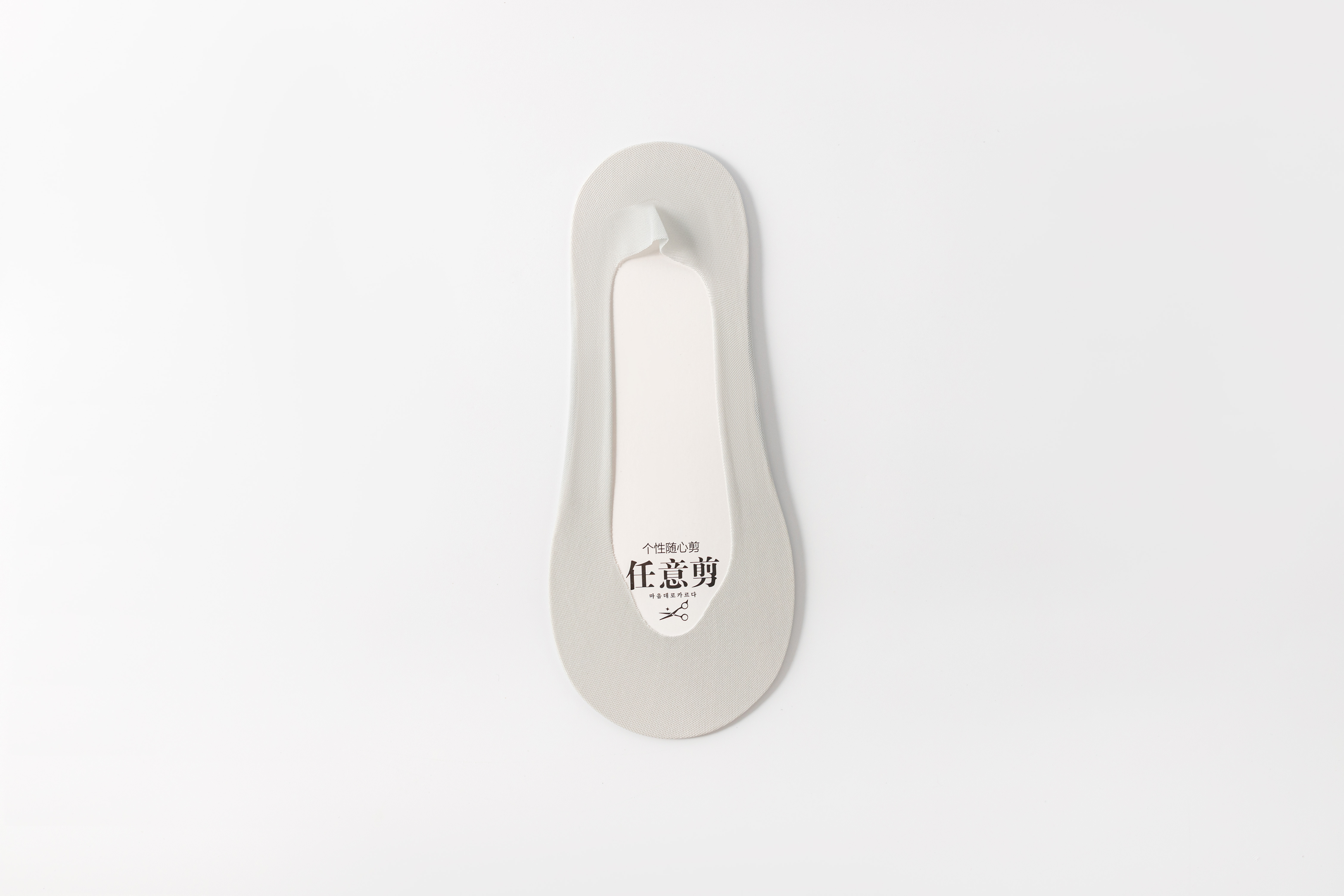 Enhanced Longevity with Soft Breathable Seamed-Free Athletic Ankle Guard