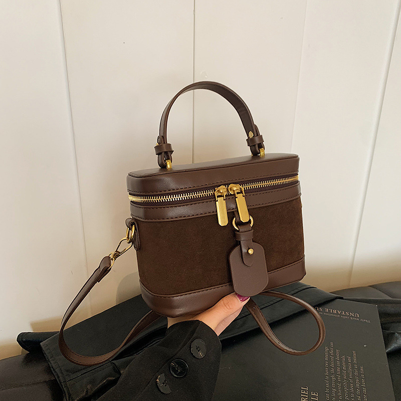Luxury Brand Designer Bag Super Popular Niche Plaid Bag For Women 2025 New Autumn Versatile Crossbody Bag Fashion Handbag Box Bag