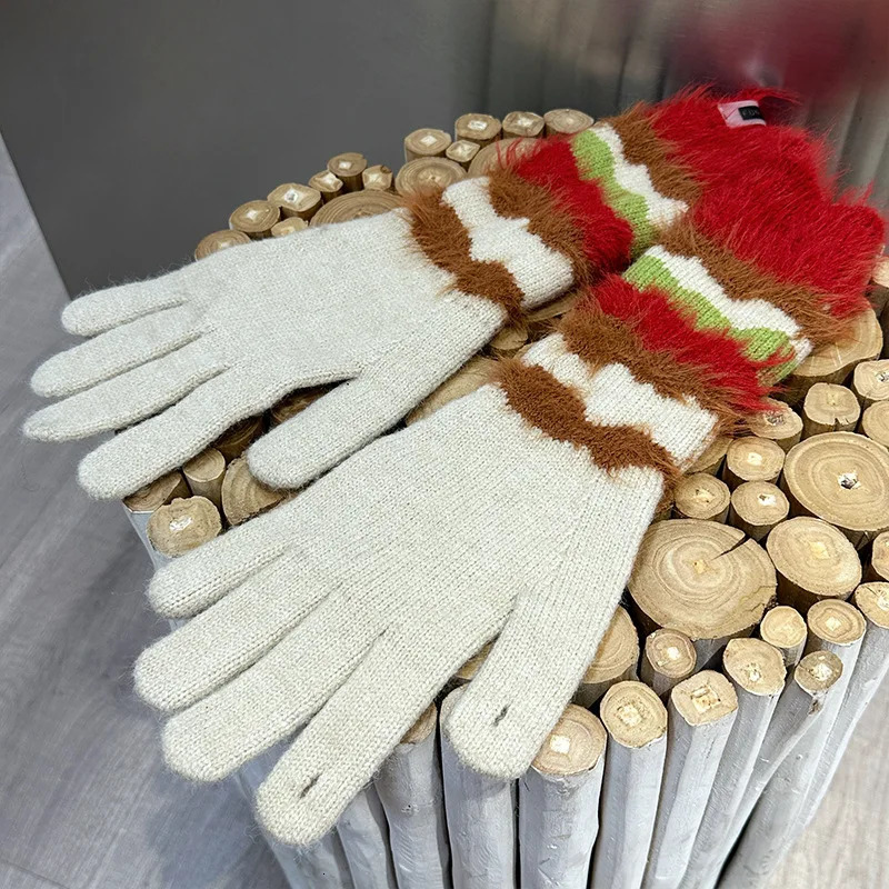 Autumn and Winter Warm Mink Fur Mens and Womens Color Striped Touch Screen Knitted Gloves with Exposed Fingers 251023