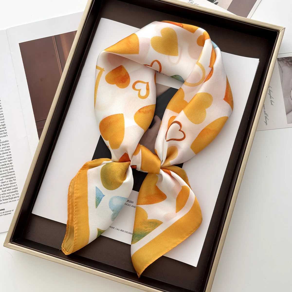 Luxury Soft Satin Print Square Scarf Wen Neckerchief Spring Hair Band Foard Bandana Echarpe Tie Shl Wrs Y251024