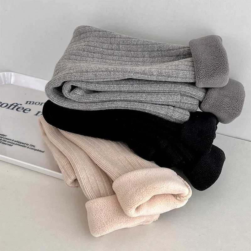 2024 Autumn Winter Baby Girls Pant Baby Warm Leggings Childrens Velvet Pants Solid Trousers Kids Clothes Korean StyleT251024