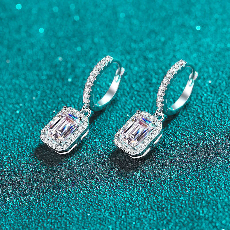 DHCollections-- Sterling Sier Earrings for Women Moissanite Ear Studs Emerald Radiant Cut Jewelry Plated PT950 Gold