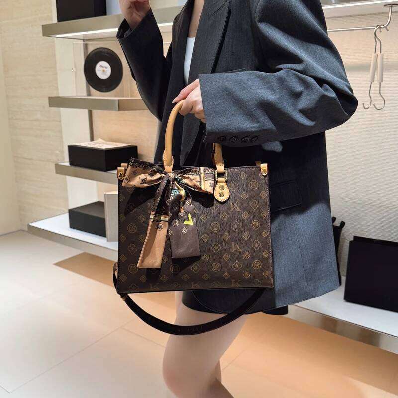 Designer bag Fashionable Leather Crossbody For Women - Famous Designer Ladies Shoulder Messenger Bag Handbags Elegant