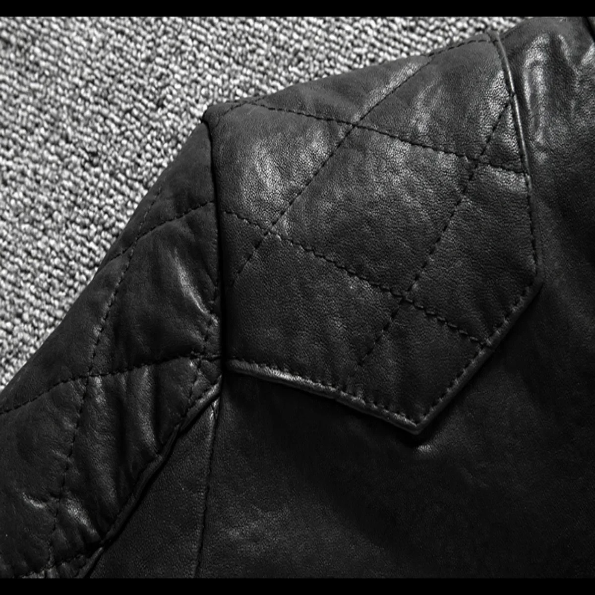 Sheepskin Vegetable Tanned Vintage Washed Distressed Top Layer Genuine Leather Jacket For Men Motorcycles Short Leather Jacket 251023