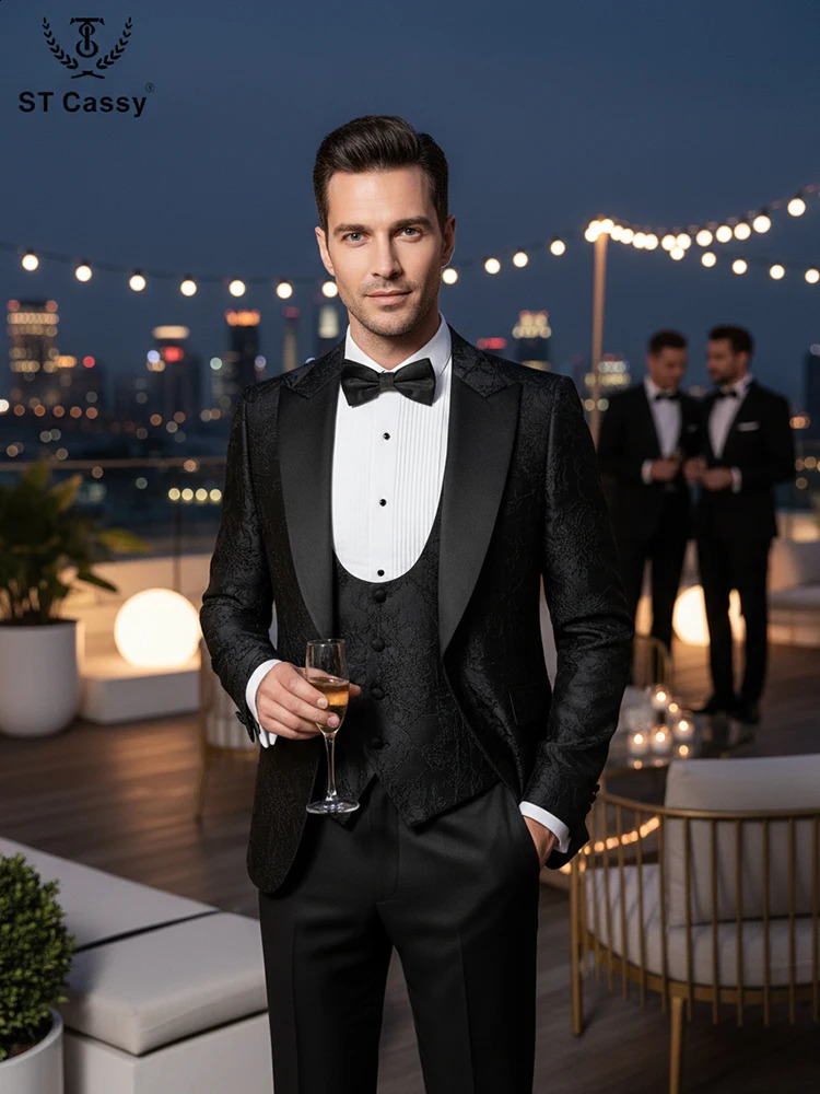 ST Cassy High Quality Retro carving Party Dress Slim Fit Tuxedo Prom Suit Fashion black Male Groom Wedding threepiece 251020