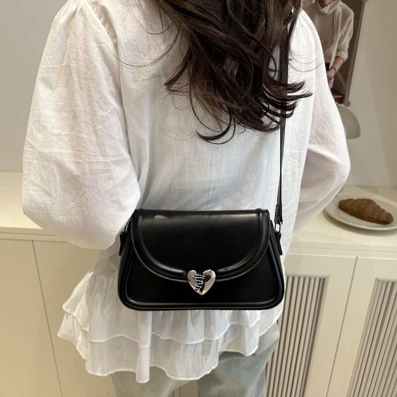 French Style Elegant Simple Personality Small Square Fashion 2025 Summer New Trendy Niche Single Shoulder Crossbody Bag