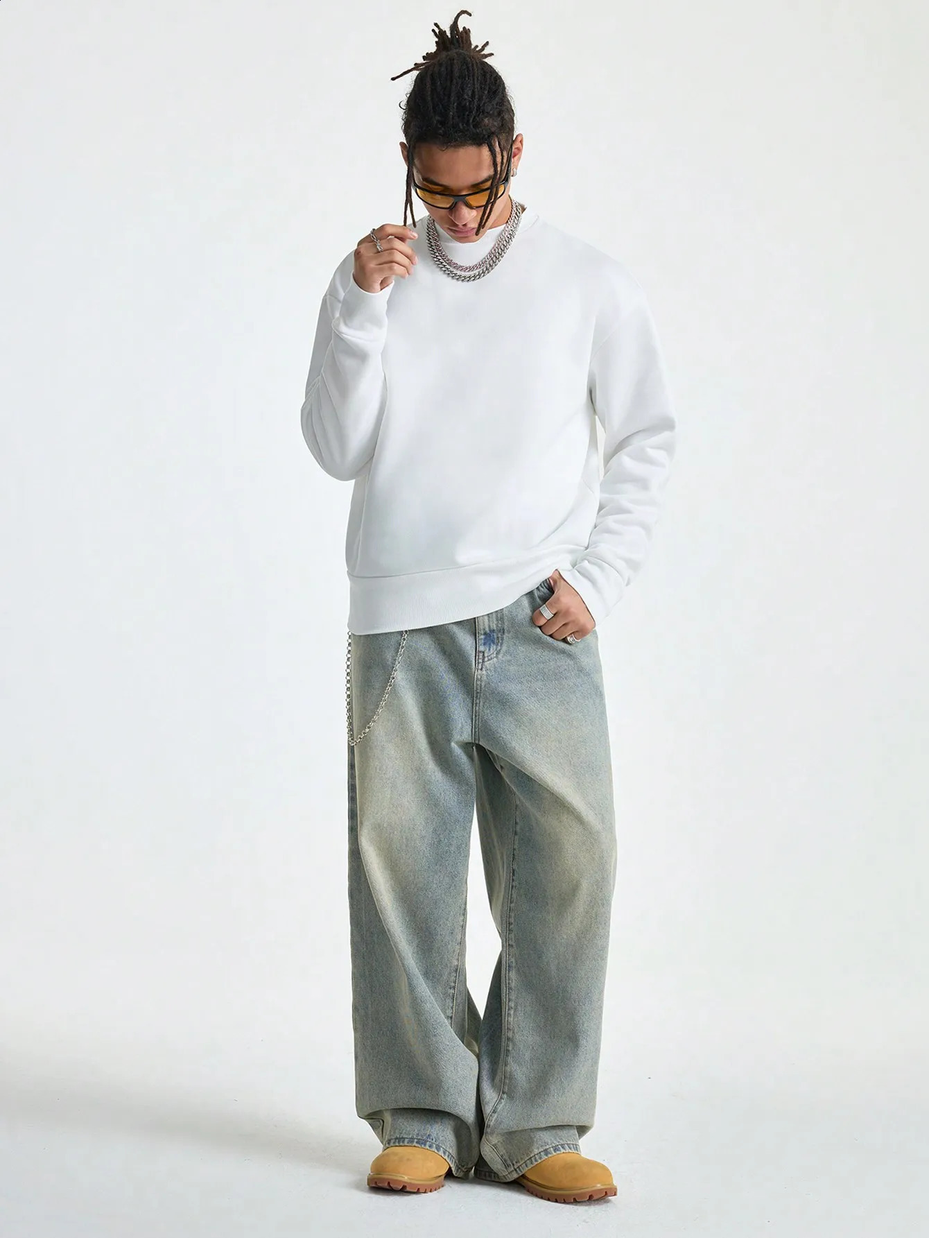 Manfinity EMRG Mens Light Blue Washed Retro Loose Wide Leg Jeans 251018