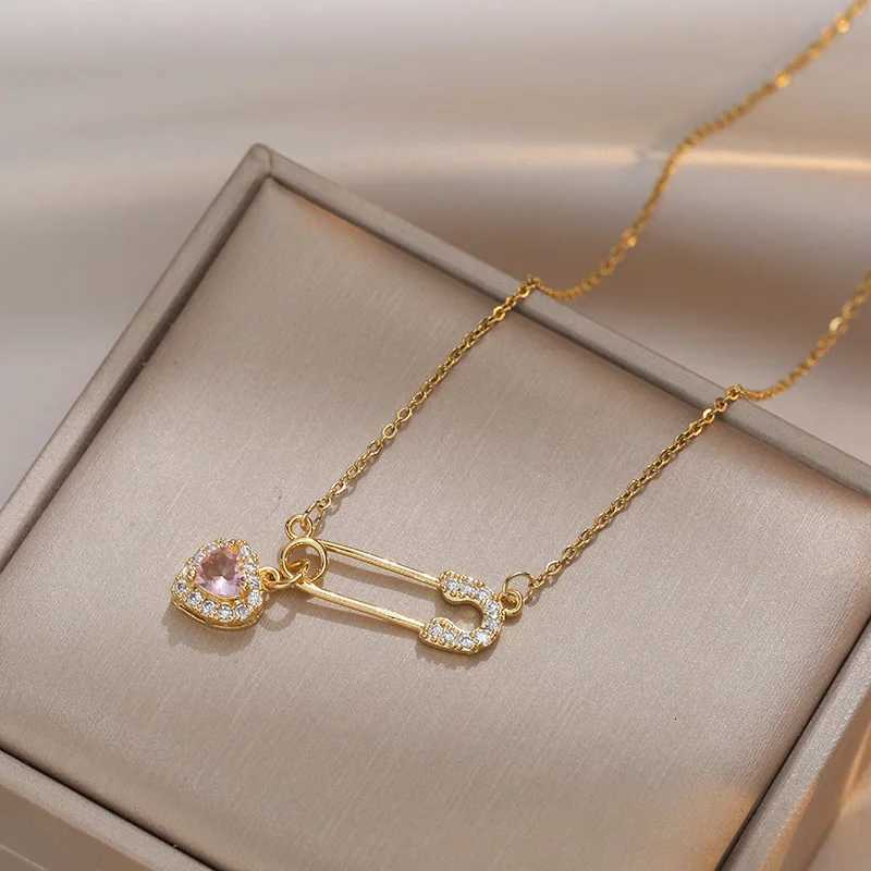 Tren Stainl Steel Crystal Heart U She Necklace For Women Creative Gold Color Pin Tassel Pendants Aesthetic JewelryXJ251024