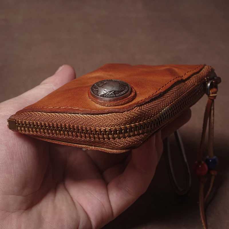 GURO High Quality Genuine Leather Home Car Key Bag Retro Men Handmade Top Cowhide Coin Purse Women Zipper Mini Wallet Card Holde Z251023