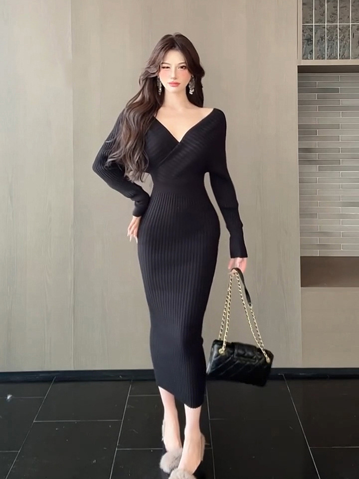 New women's designer V-neck knitted dress autumn and winter new slim fit dress long skirt waist elegant dress