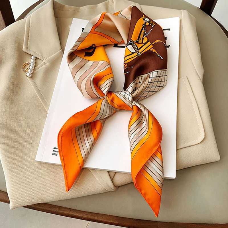 7070cm Silk Square Scarf Wen Handkerchief Printed Fem Shl Bandana Small Neck Muffler Silk Satin Hair Hijab Scarf Y251024